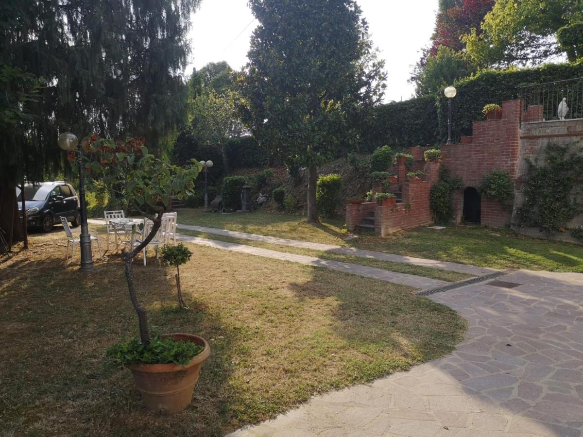 B&B Le Rose Di Paola Santa Maria a Monte Exterior photo