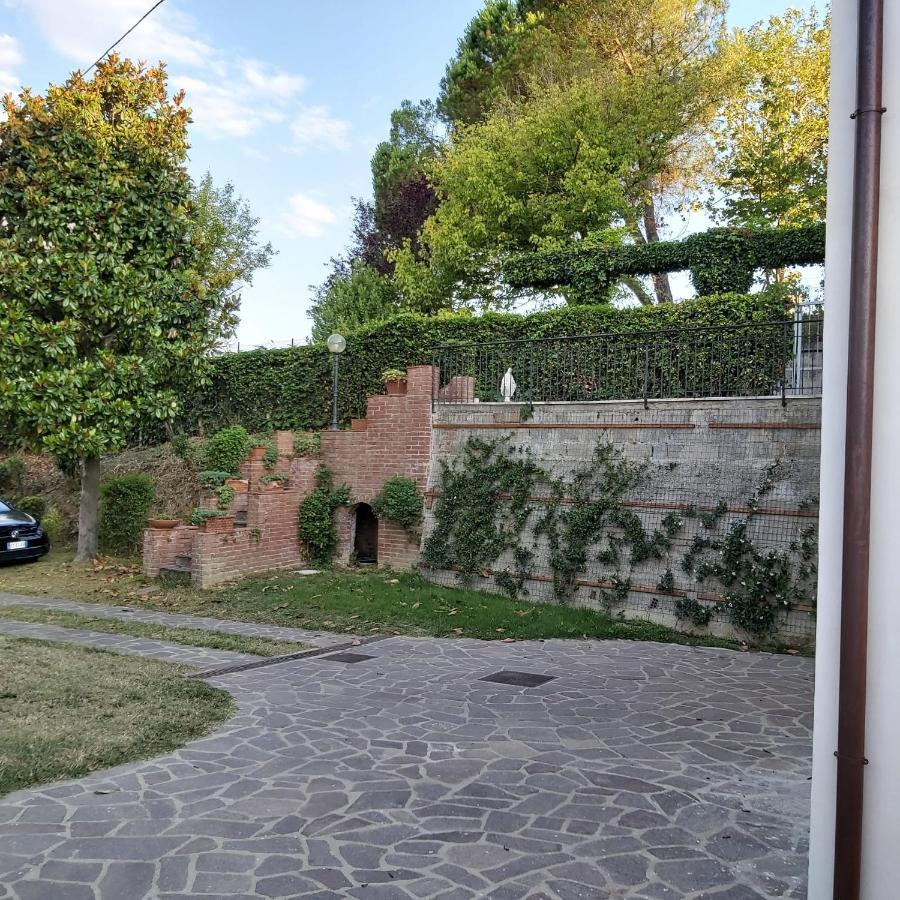 B&B Le Rose Di Paola Santa Maria a Monte Exterior photo
